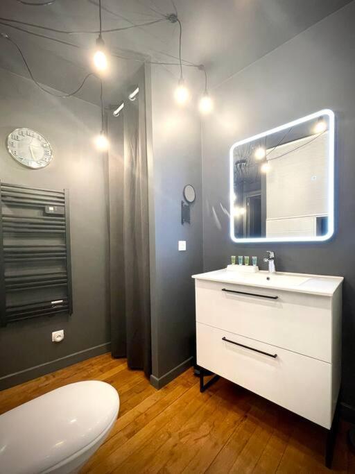 ג'רארדמר Grand Studio Confortable Situe En Centre Ville מראה חיצוני תמונה