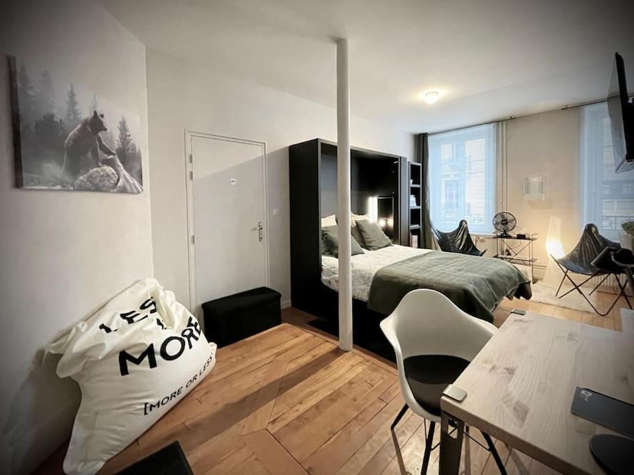 ג'רארדמר Grand Studio Confortable Situe En Centre Ville מראה חיצוני תמונה