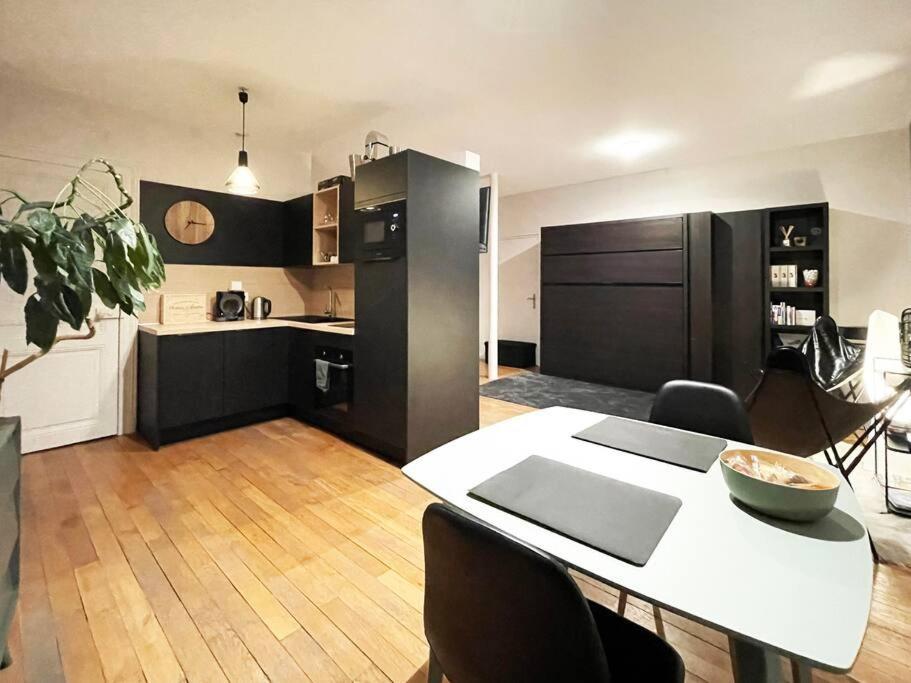 ג'רארדמר Grand Studio Confortable Situe En Centre Ville מראה חיצוני תמונה